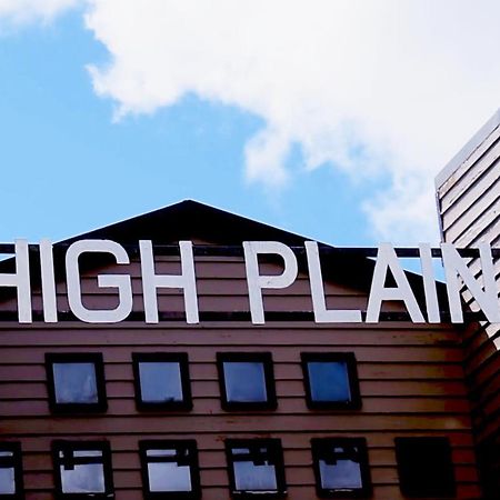Hotel High Plains Динър Плейн Екстериор снимка